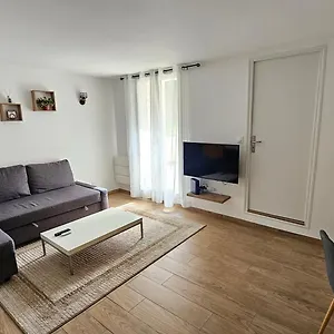 Cosynook - Refait A Neuf Proche Parc Des Expositions Et Aeroport Cdg - Parking Gratuit Appartement